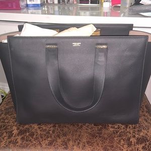 💯Authentic‼️Giorgio Armani Handbag
